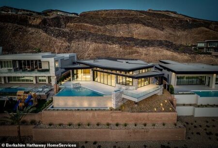 Rich Californians flock to Vegas for cheaper property and less crime – Daily Mail