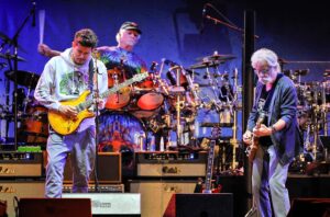 Dead & Company at the Vegas Sphere 2025: Everything to know about show dates, tickets, more – USA Today