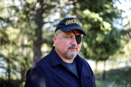 Oath Keepers founder Stewart Rhodes, fresh out of prison, appears at Trump Las Vegas rally – USA Today