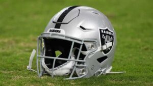 Browns-Raiders Trade Proposal Sends Former First-Round Pick to Las Vegas – Sports Illustrated