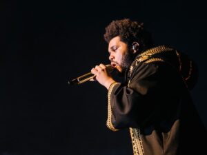The Weeknd cancels Vegas concert with production issues to blame – USA Today