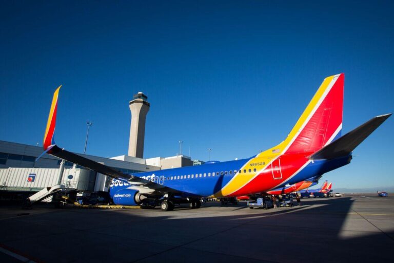 Southwest Airlines drops forecast as US trade war shakes industry – Reuters