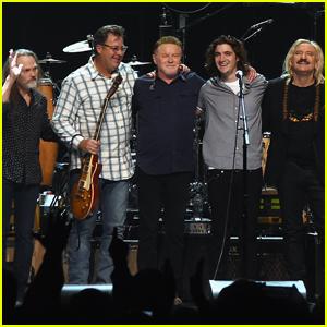 The Eagles Las Vegas setlist: All the songs from their Sphere concert – USA Today