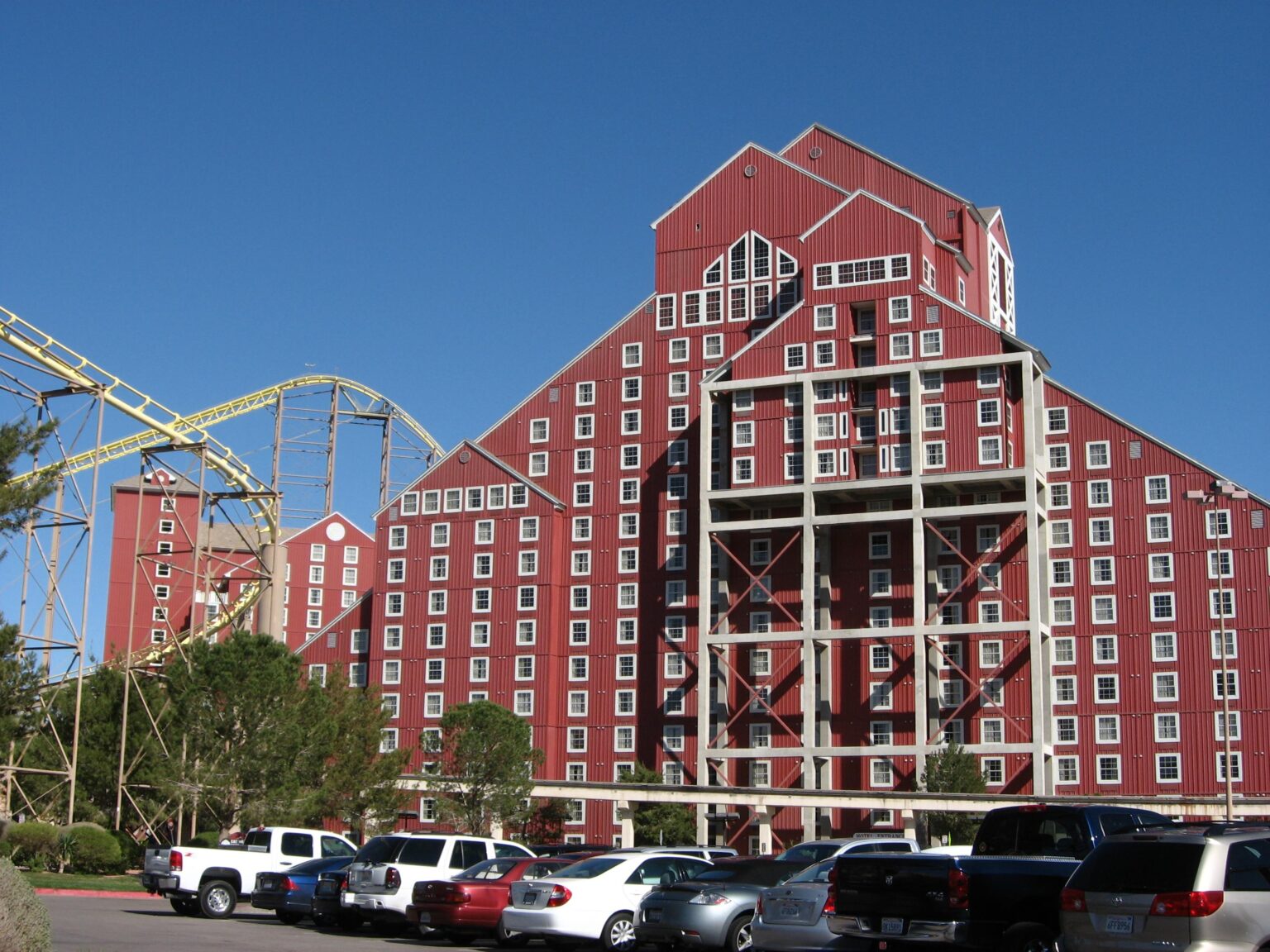Primm casino Buffalo Bill’s, once a Vegas drive staple, shrinking operating hours – USA Today