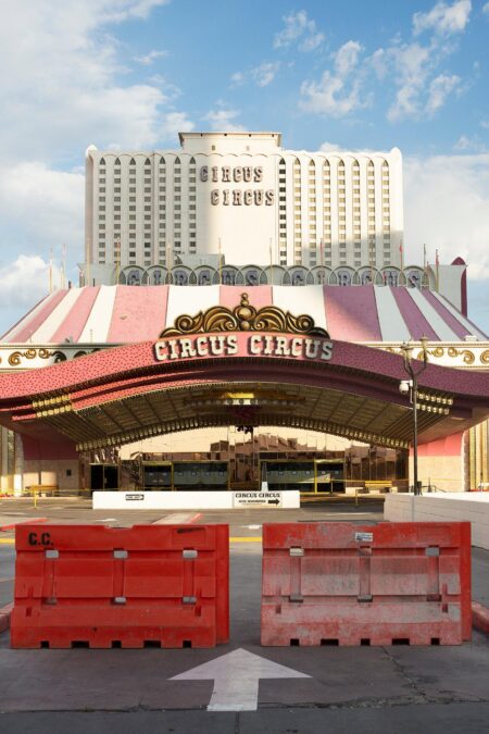 USA Faces a Casino Crisis as Las Vegas Tourism Decline Forces Job Cuts and Automation – Travel And Tour World