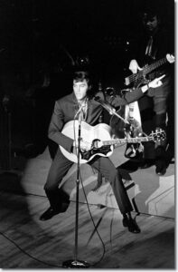 Analysis: Elvis Presley’s 1969 Las Vegas run was a crown jewel in the King’s comeback – USA Today