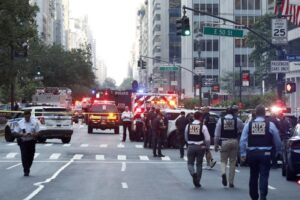 NYC shooting: Gunman targeted NFL HQ but went to wrong floor as motive investigated – The Independent