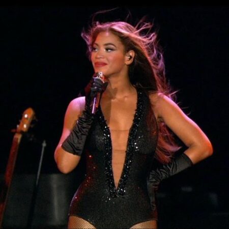Beyoncé delivers ‘dream come true’ performance in Las Vegas: Top moments from night 1 – USA Today