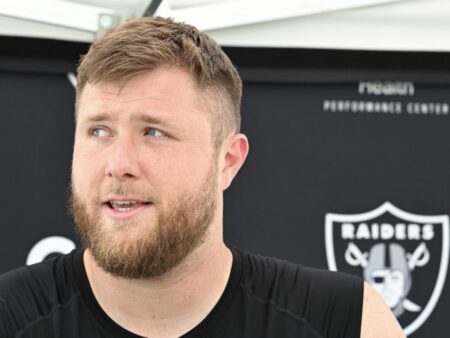 Las Vegas Raiders solve a problem before it arises by signing franchise cornerstone to hefty contract extension – A to Z Sports