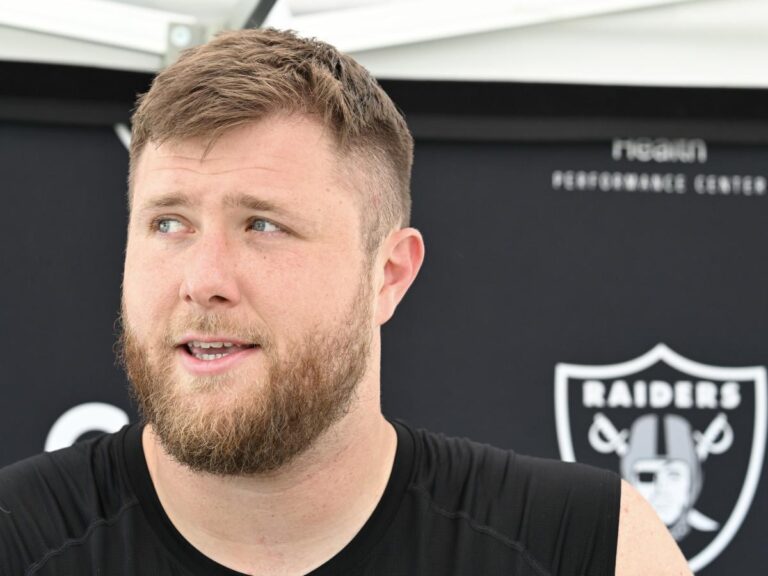 Las Vegas Raiders solve a problem before it arises by signing franchise cornerstone to hefty contract extension – A to Z Sports