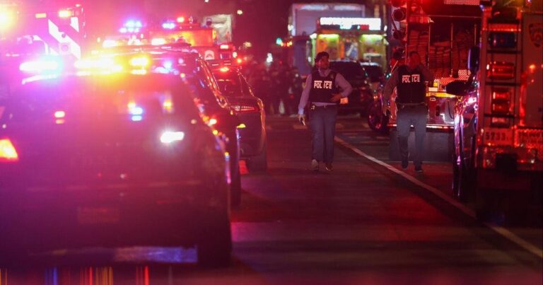 Newly released information and 911 calls reveal mother’s concerns about Manhattan gunman’s mental health issues – CNN