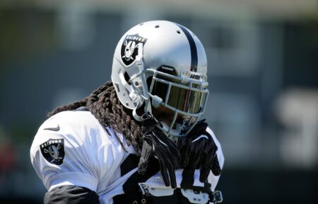 Marshawn Lynch Reveals What Pete Carroll Brings to Raiders – Sports Illustrated