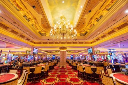 Which casinos, casino hotels, and Las Vegas shows are the best? Vote now – USA TODAY 10Best