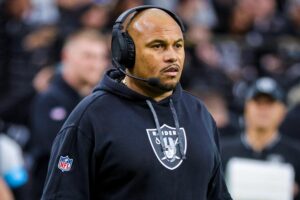 Antonio Pierce says some Raiders made ‘business decisions’ in embarrassing loss to Panthers – The New York Times
