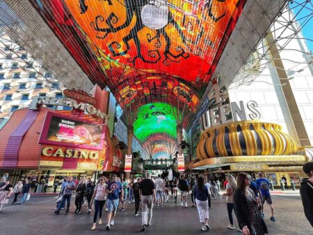 This Free Attraction Is The Best-Kept Secret In Las Vegas – TheTravel