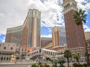 Las Vegas Sands shuts door on U.S. gambling hub with $6.25 bln asset sale – Reuters