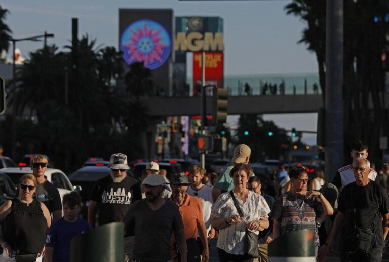 Las Vegas has the summertime blues – NBC News
