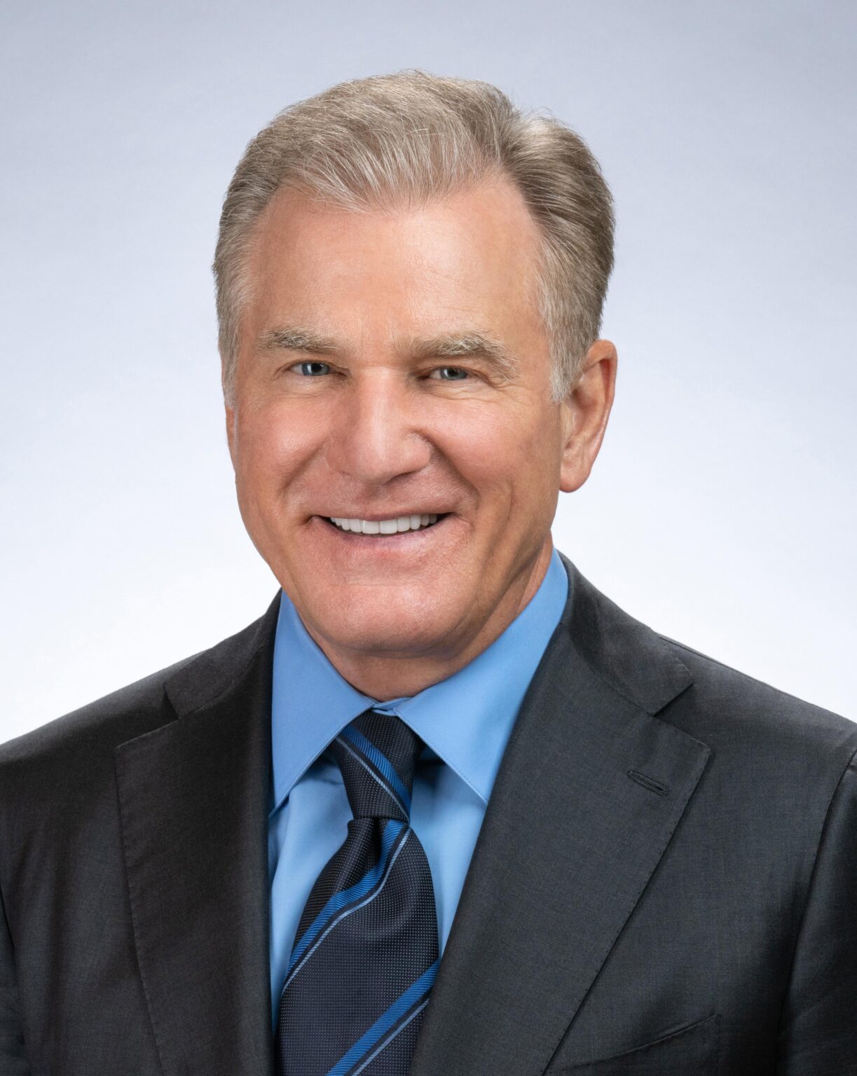 Las Vegas Sands CEO Robert Goldstein Joins Top US Business Leaders in Meeting with Chinese Premier Las Vegas Sands CEO Robert Goldstein Among US Business Brass Who Met With Chinese Premier – Casino.org