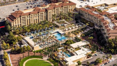 Las Vegas Valley casinos honor Charlie Kirk following tragic deadly shooting – FOX5 Vegas