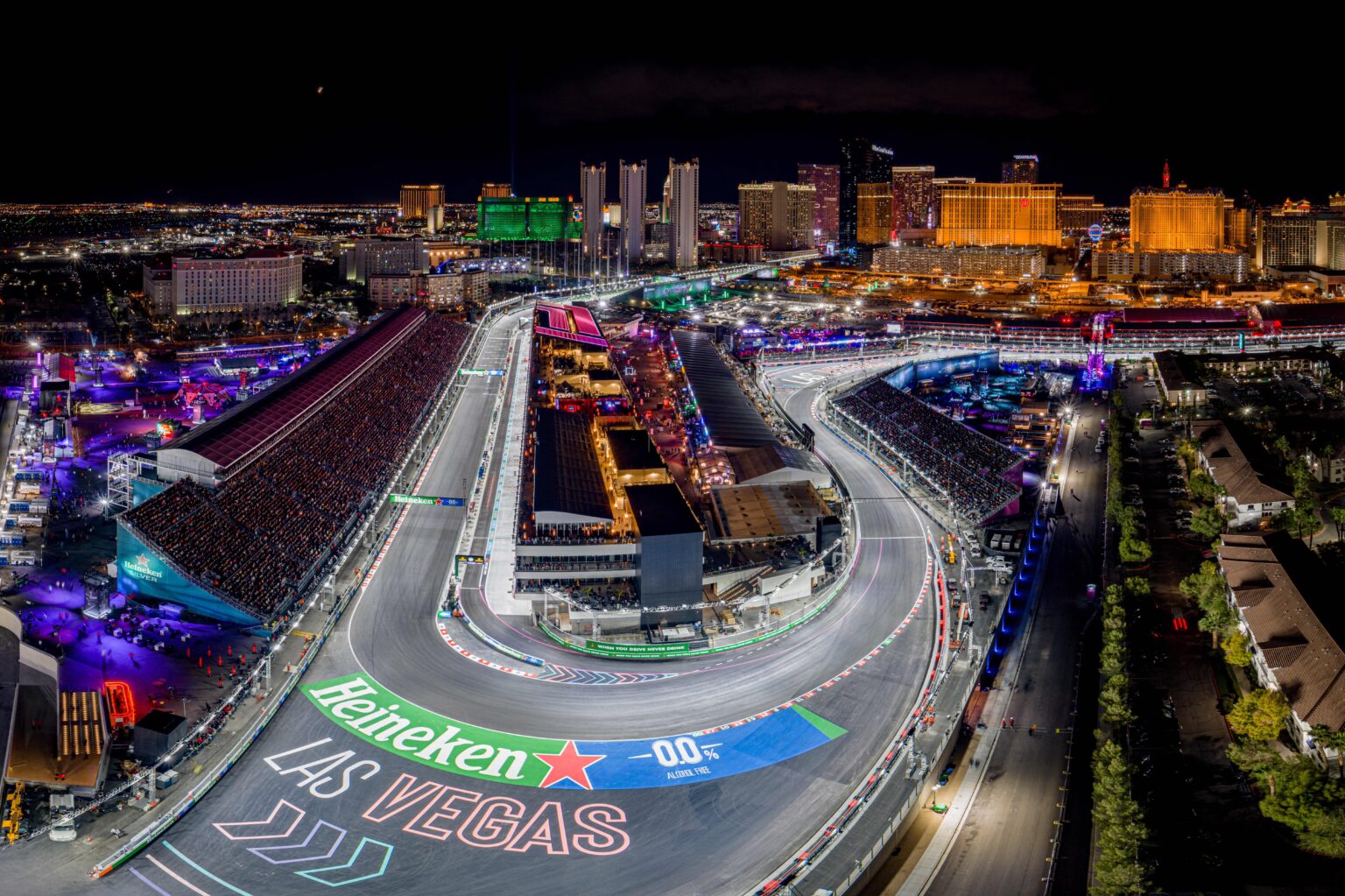 Las Vegas Grand Prix Unveils Free Fan Experience with Team Appearances, Live Entertainment, and More Las Vegas Grand Prix to host free Fan Experience featuring team appearances, live entertainment and more – Formula 1