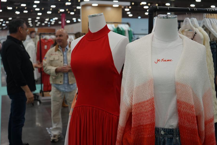 Tariff worries cloud global fashion trade shows in U.S. Las Vegas – Xinhua