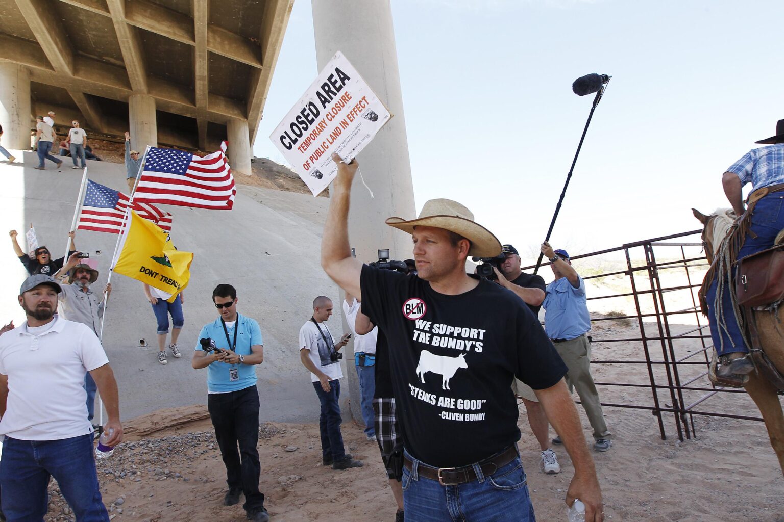 Bundy Family Triumphs with All Charges Dropped in 2014 Standoff Case Stunning victory for Bundy family as all charges dismissed in 2014 standoff case – The Guardian