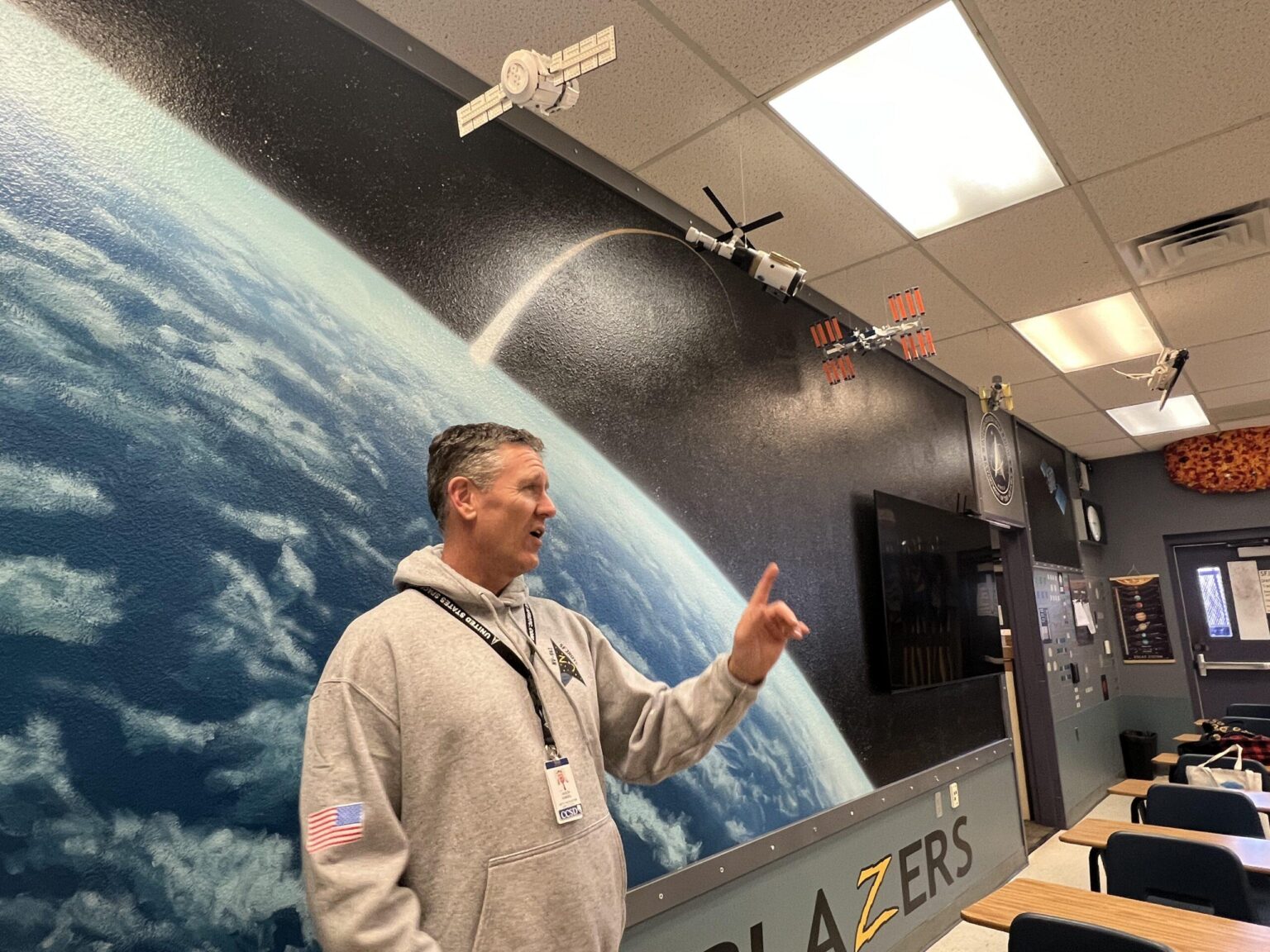 Durango High’s JROTC Program Makes History as First to Dock with U.S. Space Force Durango High’s JROTC program is 1st to dock with U.S. Space Force – Las Vegas Review-Journal