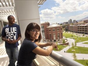 Two Las Vegas students honored as U.S. Presidential Scholars – FOX5 Vegas