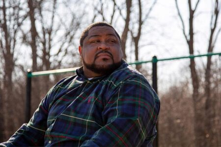 Black Man Wrongfully Arrested and Detained for Six Days After Being Mistaken for an Older White Felon A Black man was misidentified, arrested and held for six days in place of a White felon two times his age – CNN