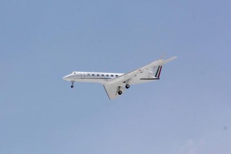 US FAA Grants Certification to Gulfstream G700 Business Jet US FAA certifies Gulfstream G700 business jet – Reuters