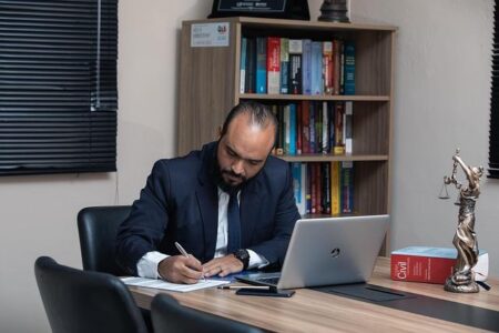 Civil Rights Icon John Lewis Champions Education at Las Vegas Gala Civil rights leader John Lewis promotes education at Las Vegas gala | Politics and Government | News – Las Vegas Review-Journal