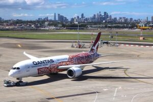 Qantas Plans New 787 Flights to Entertainment Capital of the World – Aviation A2Z