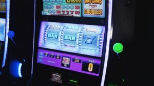 $3.3M slot jackpot won by traveler at Las Vegas airport – USA Today