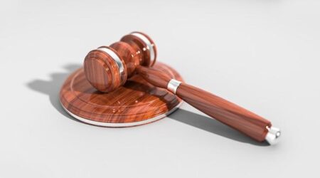 The courtroom attack that led to 26 years in prison – BBC The courtroom attack that led to 26 years in prison – BBC